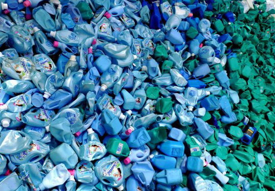 RUS SANTO DOMINGO: Tsunami de déchets