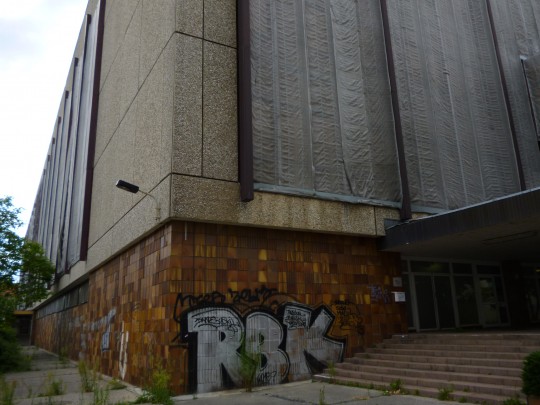 Free Space Design in the Contemporary City