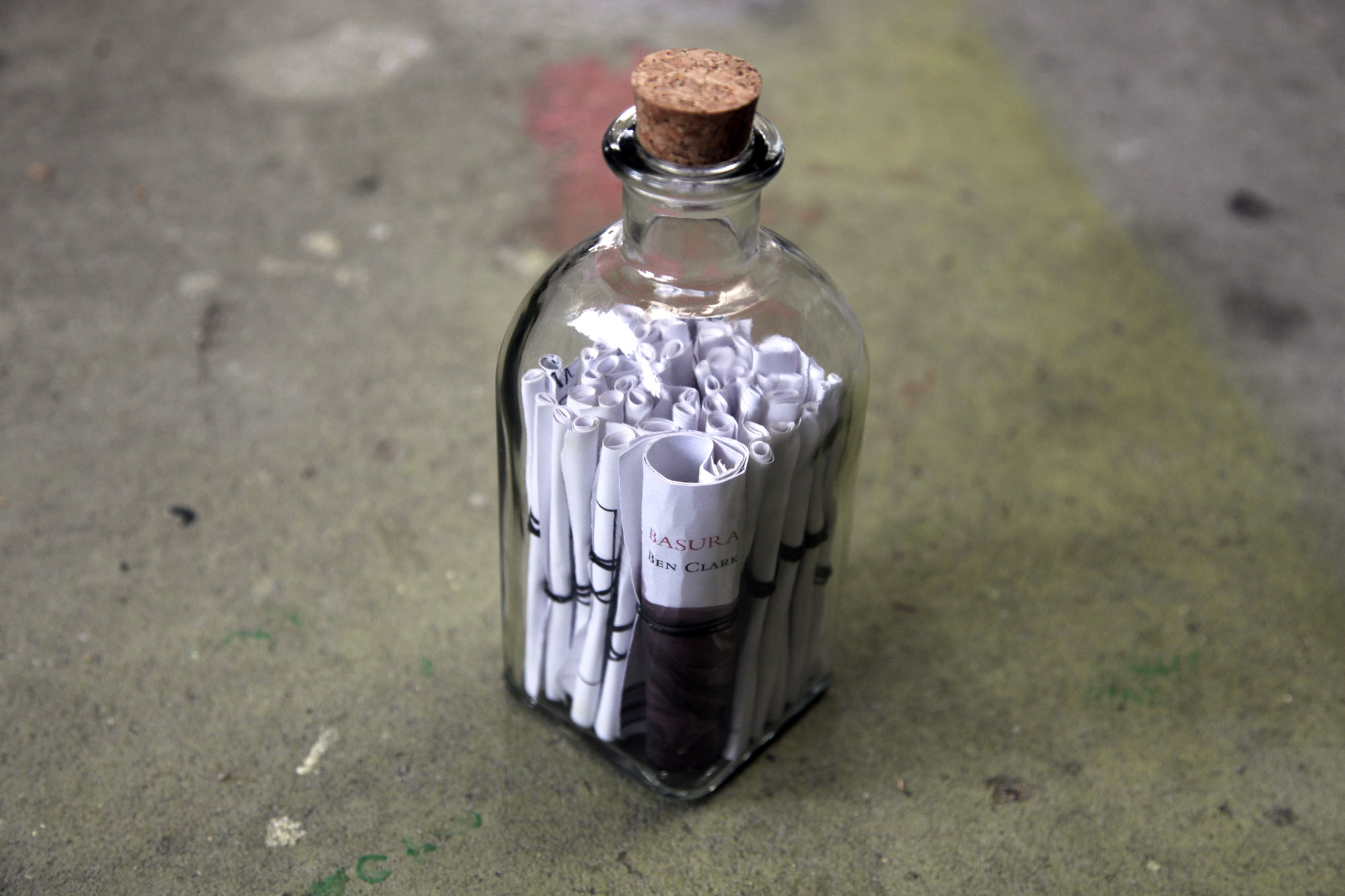 Libro-botella «Basura»